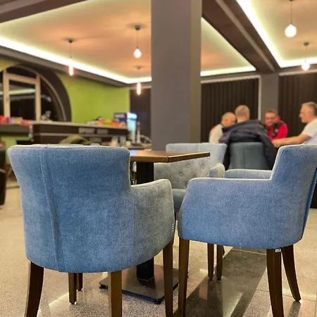 Luna Yeni Pazar