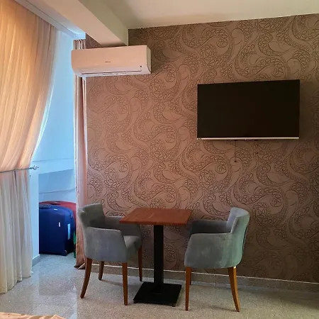 Luna Yeni Pazar